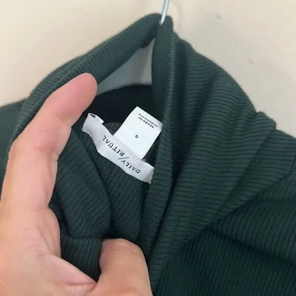 Daily Ritual Ribbed Turtleneck Dress - Picture 5 of 5